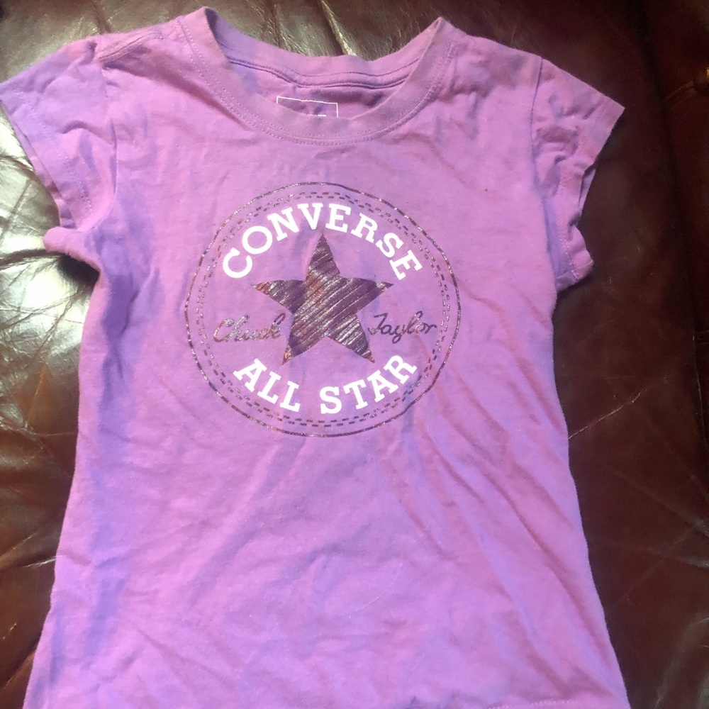 Girls converse shorts sleeve shirt